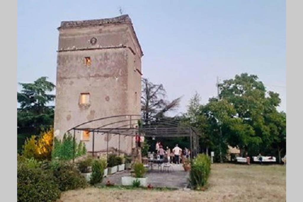 Torre Medievale Il Castellaccio Civita Castellana Exterior foto